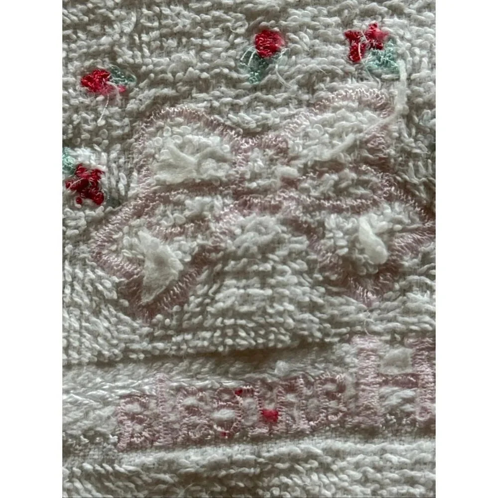 Vintage floral towels